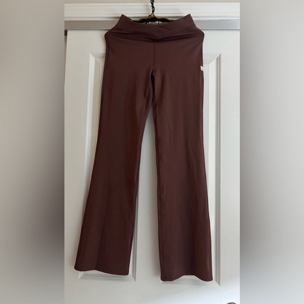 Vuori- Inversion Rib Slim Flare